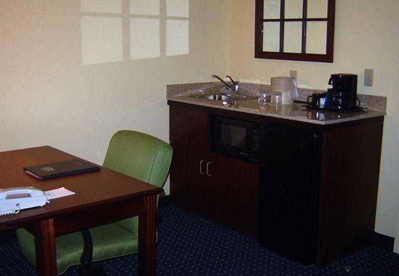 Springhill By Marriott South Hotel