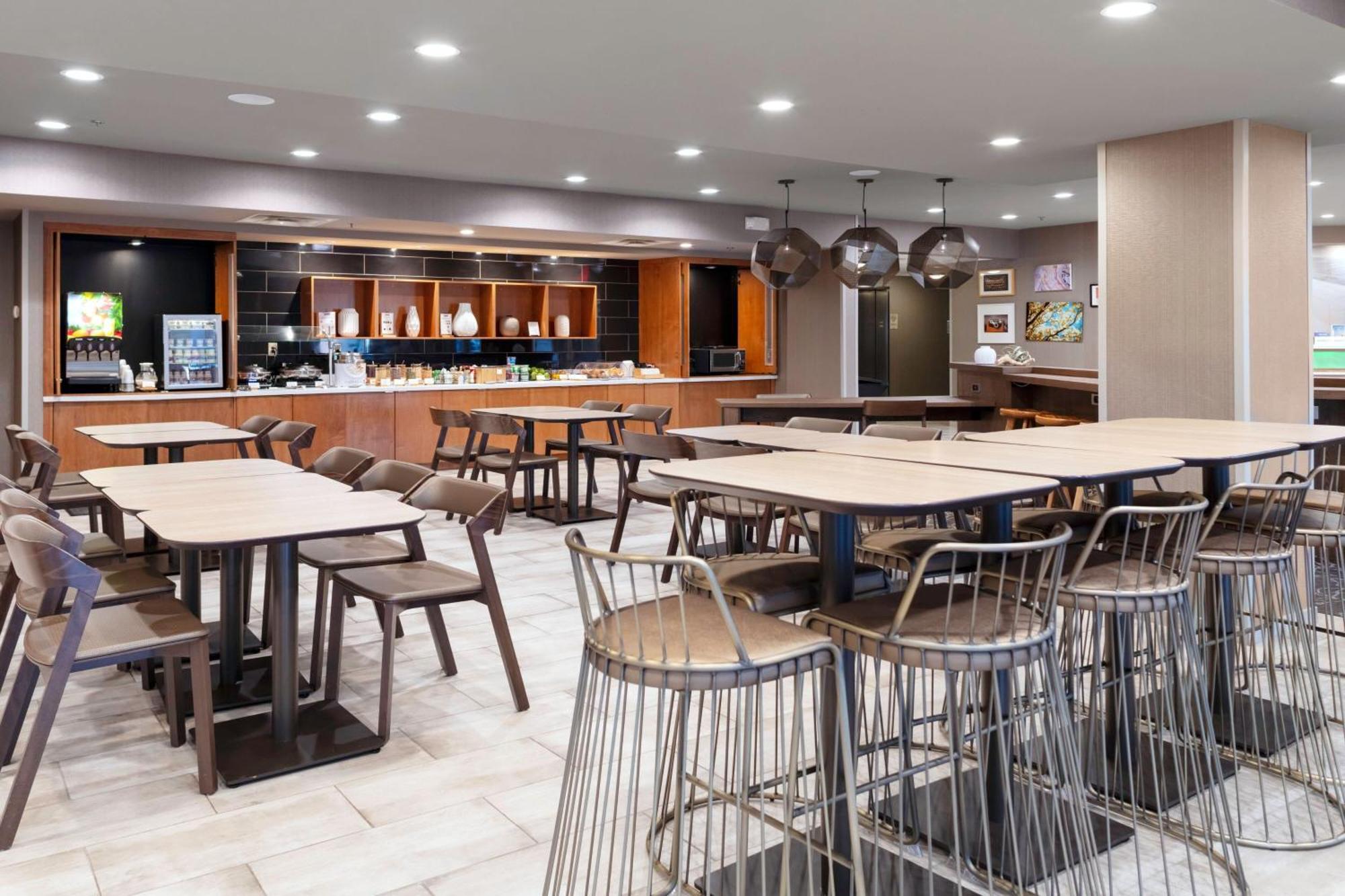 Hotel Springhill By Marriott South